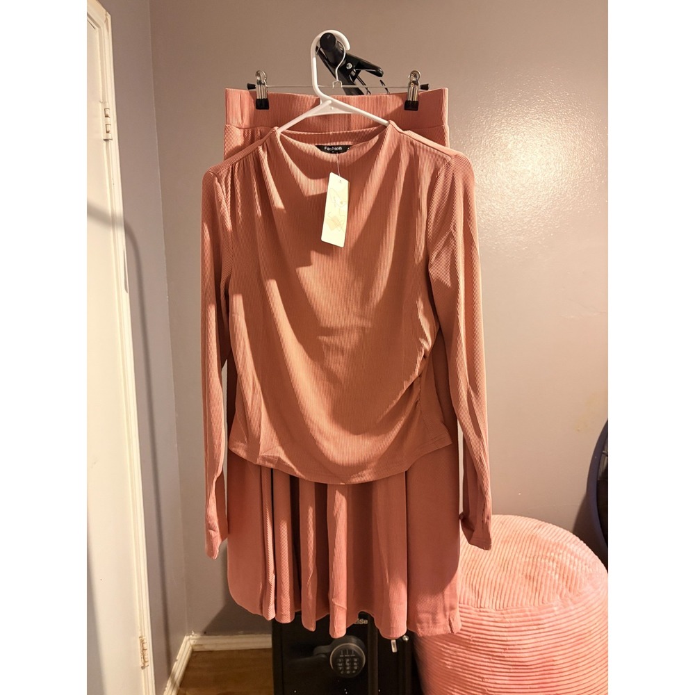 Women’s Two-Piece Skirt Set in Dusty Rose